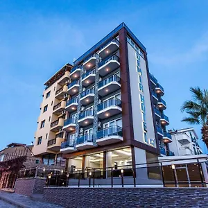Demir 2* Kuşadası