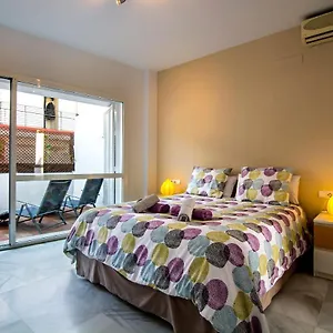 Descubrehome Sol Puerta Del Osario Terraza Privada Sevilla