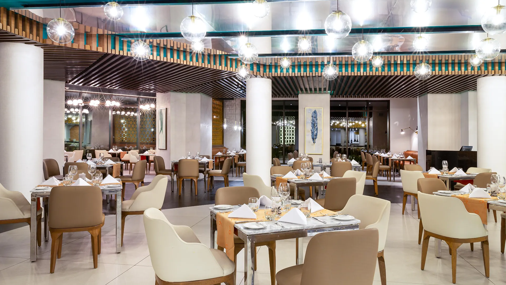 Villa Del Palmar Cancun Luxury Beach Resort & Spa