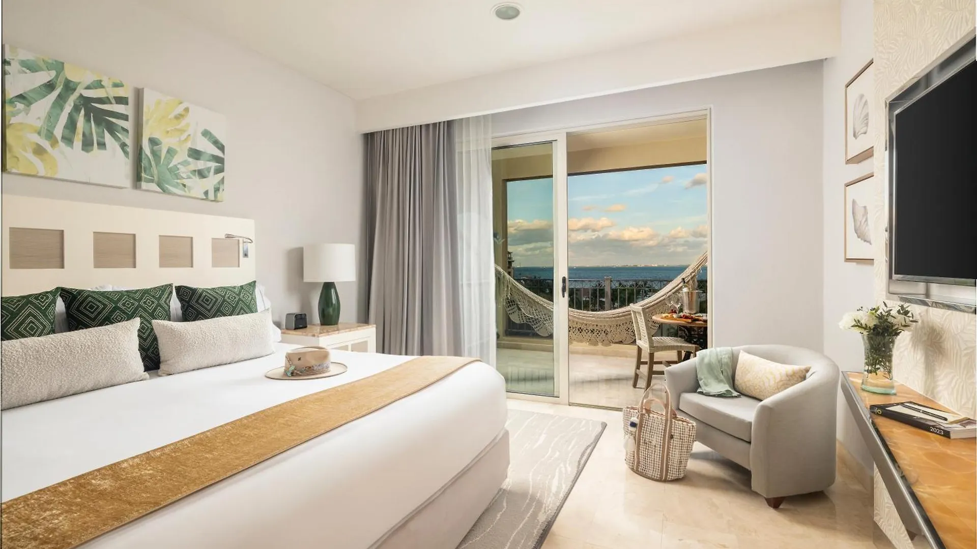 Villa Del Palmar Cancun Luxury Beach Resort & Spa