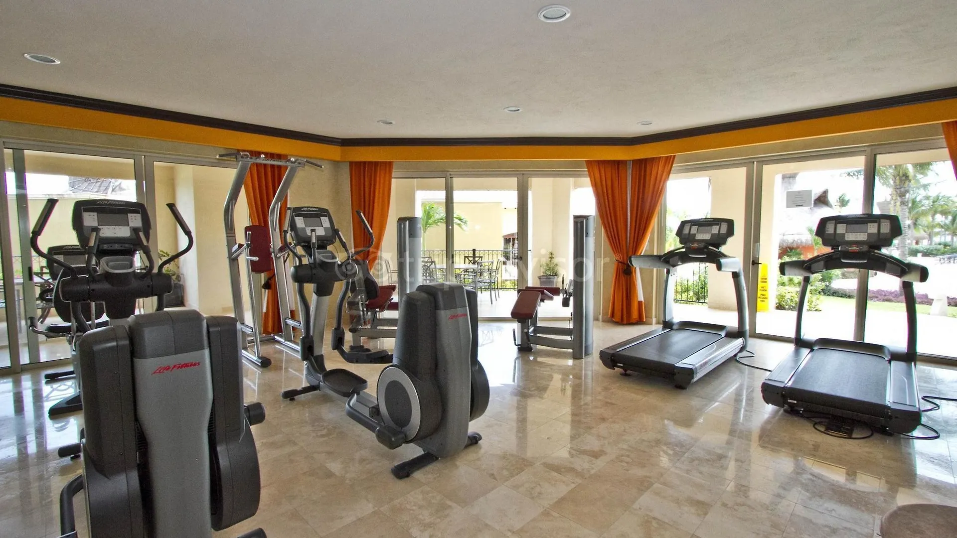 Villa Del Palmar Cancun Luxury Beach Resort & Spa 5*,  México
